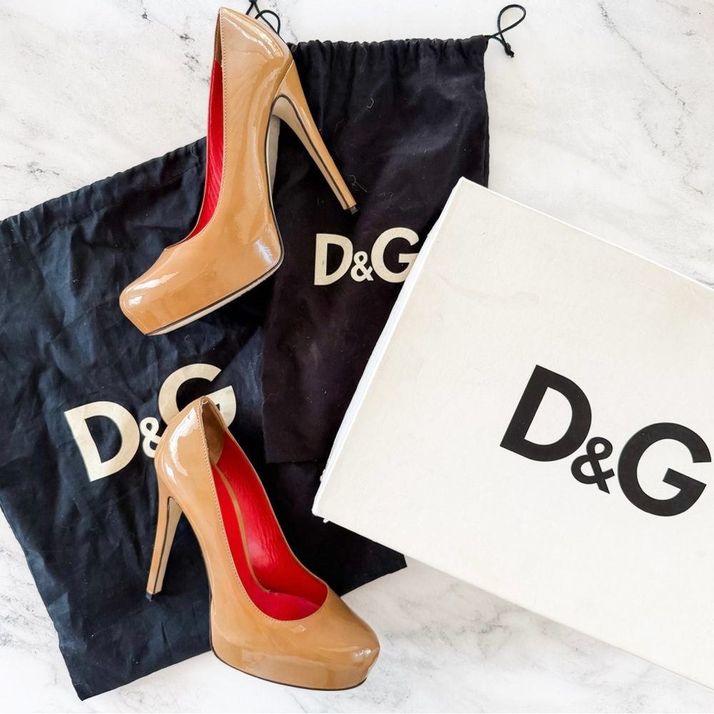 Dolce & Gabbana Womens Nude Patent Platform Pumps - Picture 3 of 15